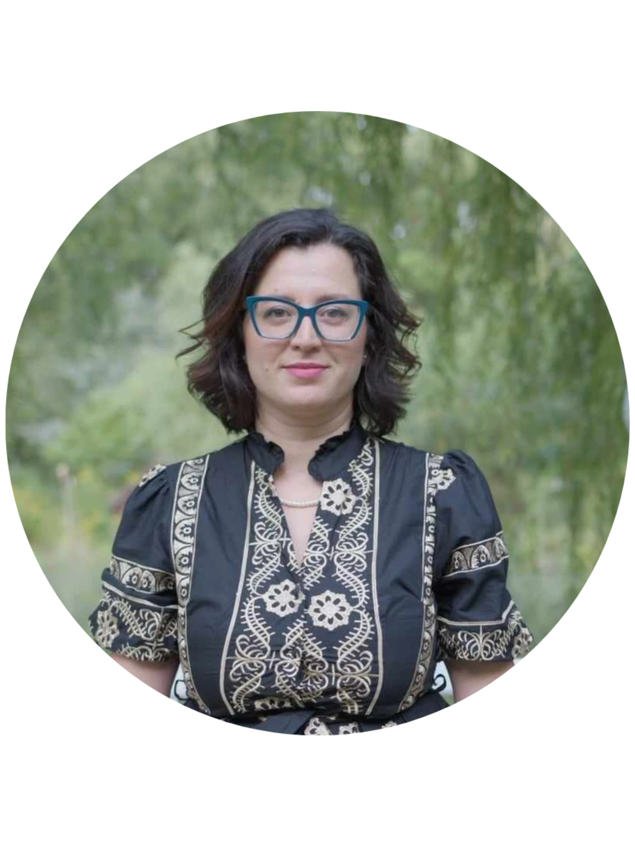 Novák-Gál Eszter Kapcsolatfelvétel
